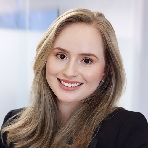 Izela Dental Clinic Near Me Staff